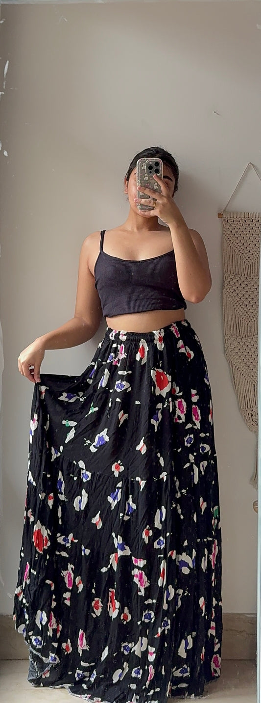 Black oasis skirt